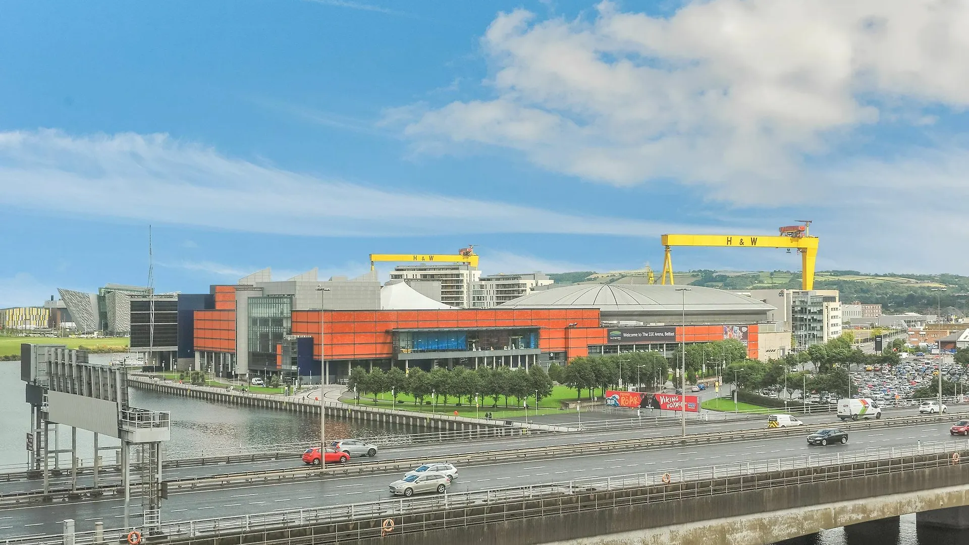 Dream Apartment 2 Bd Belfast